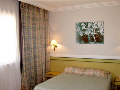 Hotel Tunisie Confort Buitenkant foto